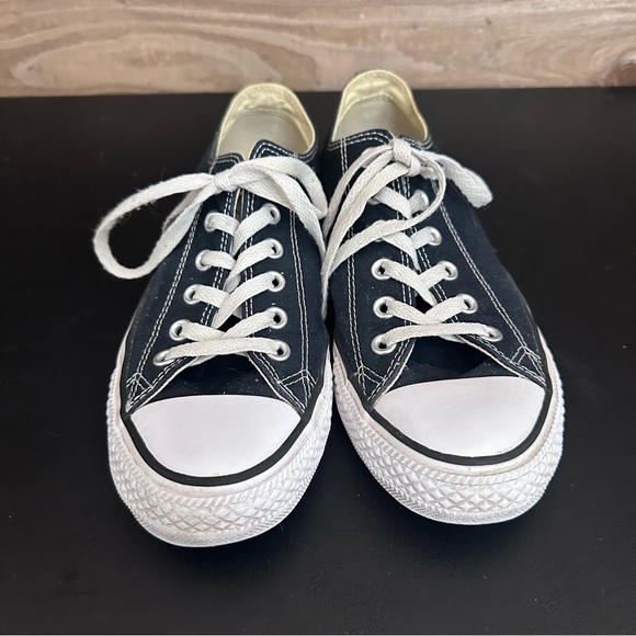 Converse All Star Casual Lace Up Low Ox Sneakers Black Women’s 9 Men’s 7 - Picture 5 of 9